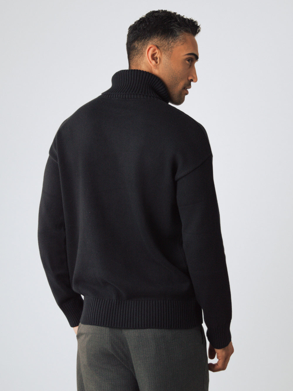 Chunky Turtleneck Men